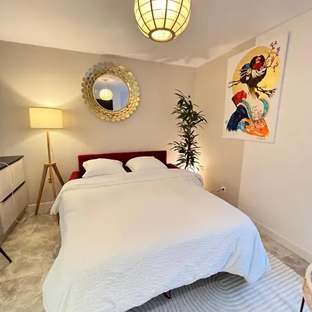 Le Jardin Japonais Avec Terrasse Daire Épinal